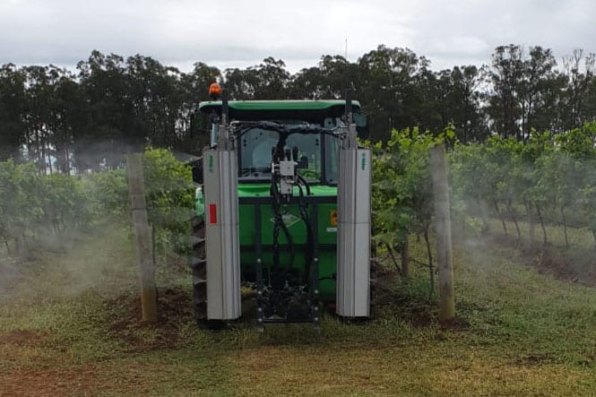 Single Row Sprayers for Vineyards FMR Sprayers